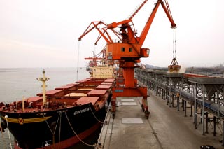 larawan ng VA Port Authority.